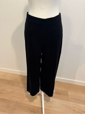 Eileen Fisher Black Wide-Leg 100% Organic Cotton Flat front stretchy jogger